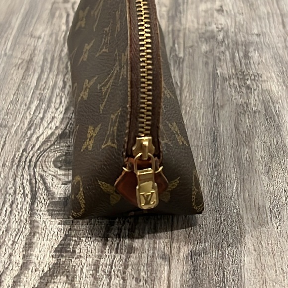Louis Vuitton Monogram Make Up Cosmetics Clutch Pouch Mini Bag - Picture 7 of 14
